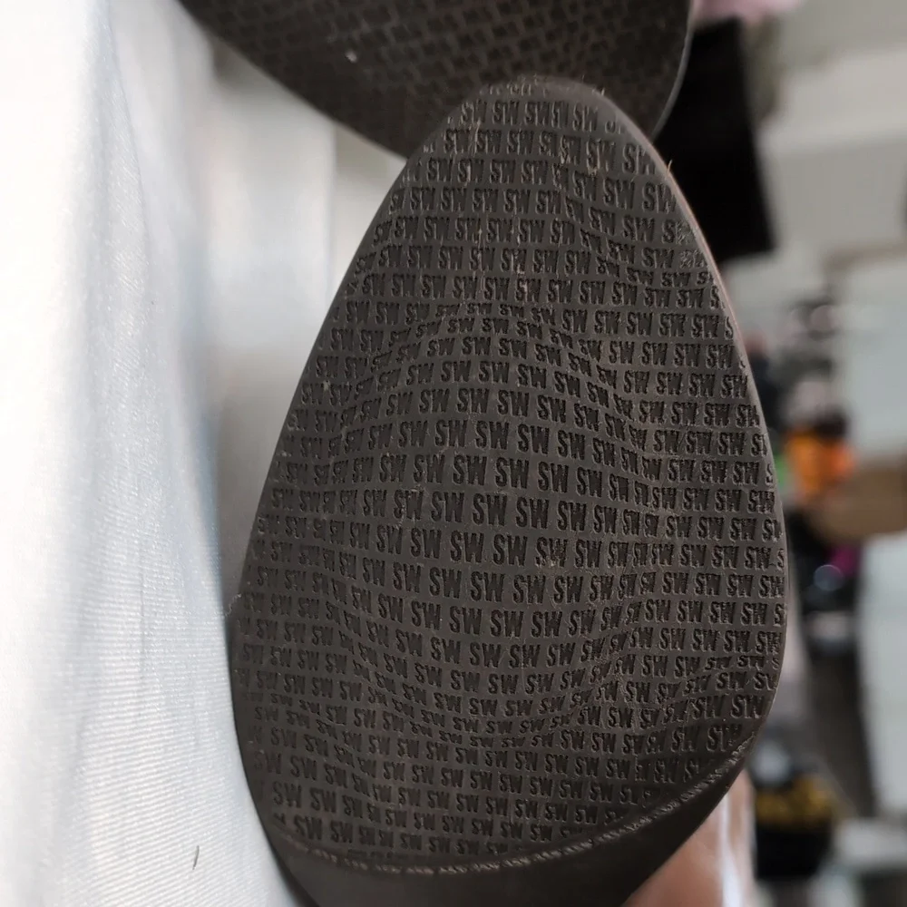 Stewart Weitzman boots - Picture 10 of 10